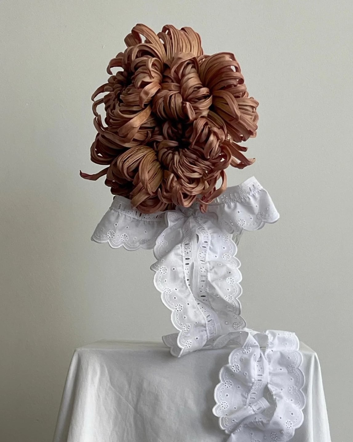 Chrysanthemum & ribbon